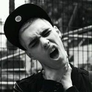 Meet your Posher, Iona